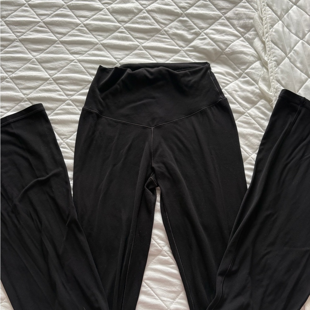 Aerie Black High-Waisted bootcut Leggings